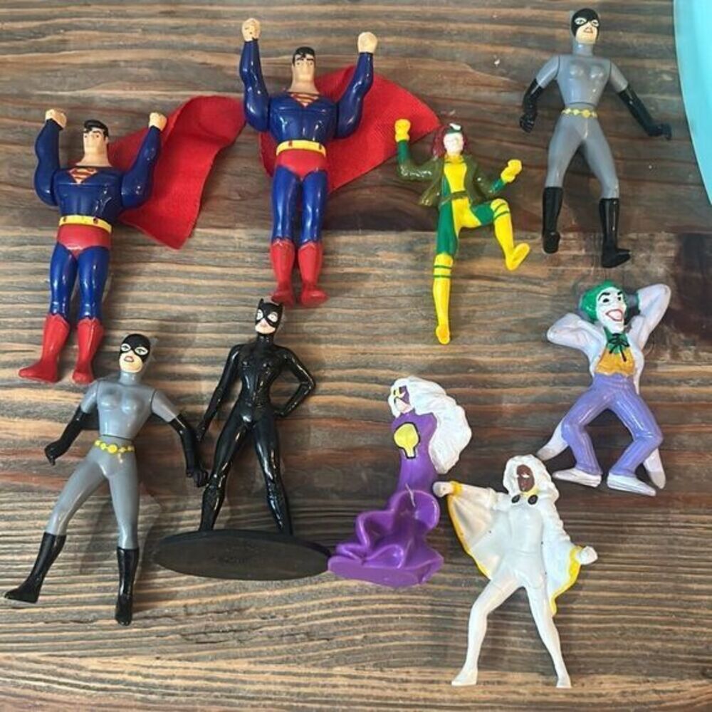 Vintage‎ 90s DC Comics marvel toys figurines collectibles bundle